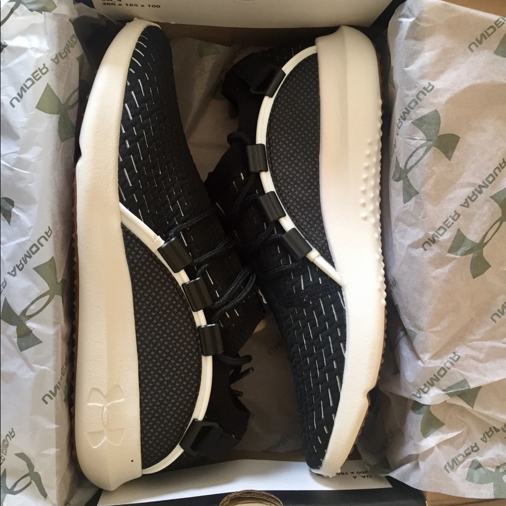Under Armour Women's Railfit Nm Sneaker - Picture 8 of 8